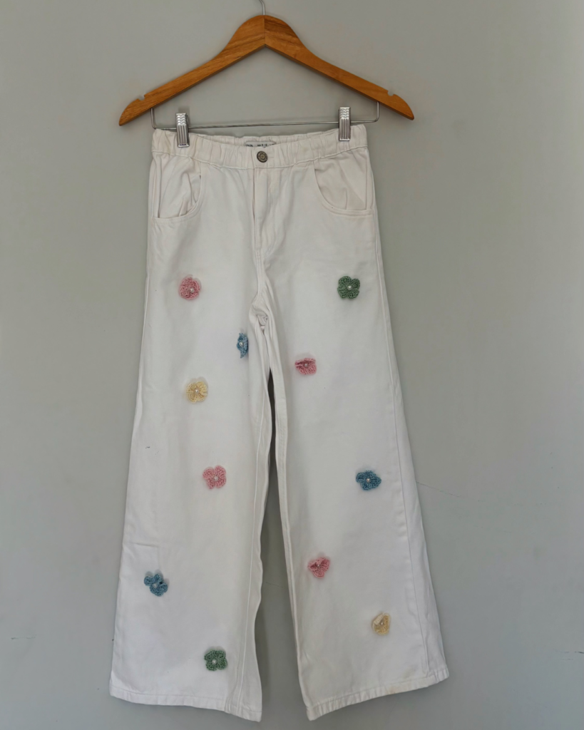 Custom Calça branca com flores